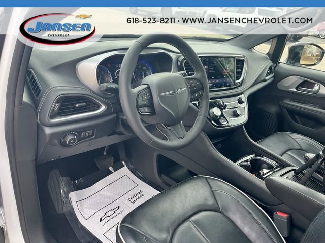 2025 Chrysler Pacifica Limited