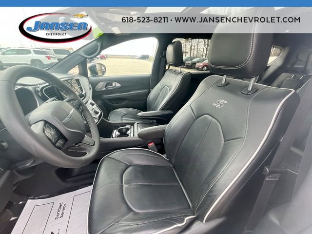 2025 Chrysler Pacifica Limited