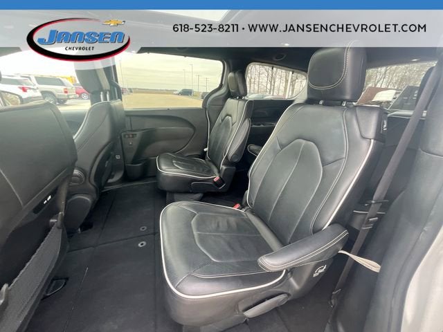 2025 Chrysler Pacifica Limited