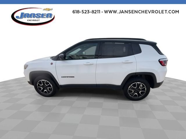 2025 Jeep Compass Trailhawk