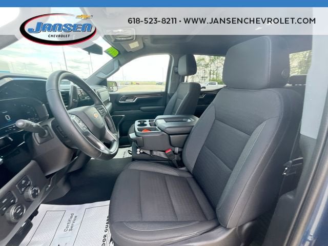 2024 Chevrolet Silverado 1500 LT