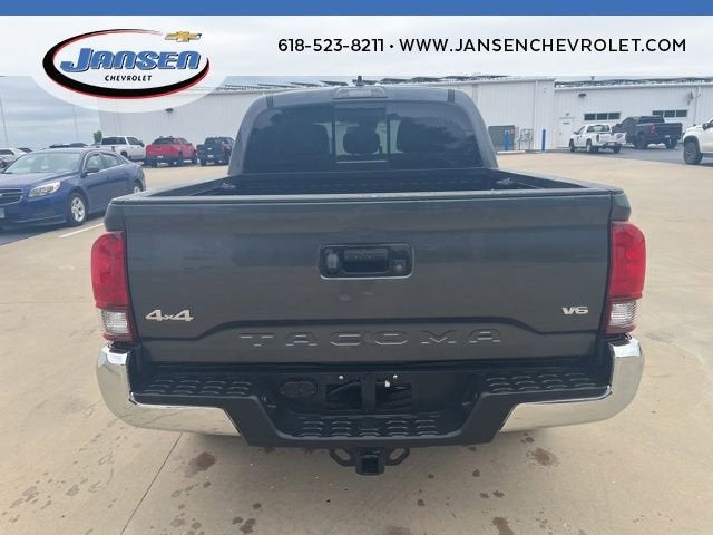 2022 Toyota Tacoma 4WD SR5