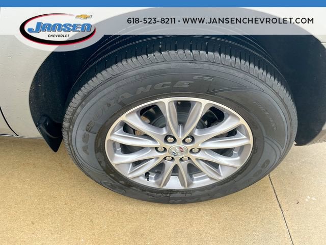 2024 Buick Enclave Essence